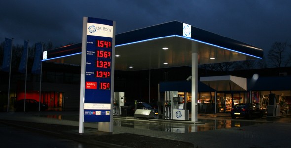 De Roos Tankstation