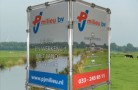 Reclamepanelen in v-vorm buizenframe